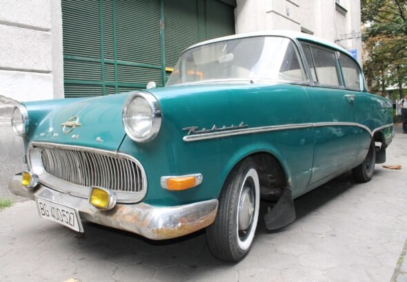 street-car-vintage-antique-wheel-automobile-909133-pxhere.com